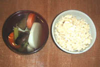 蓮の実入り玄米と根菜スープ